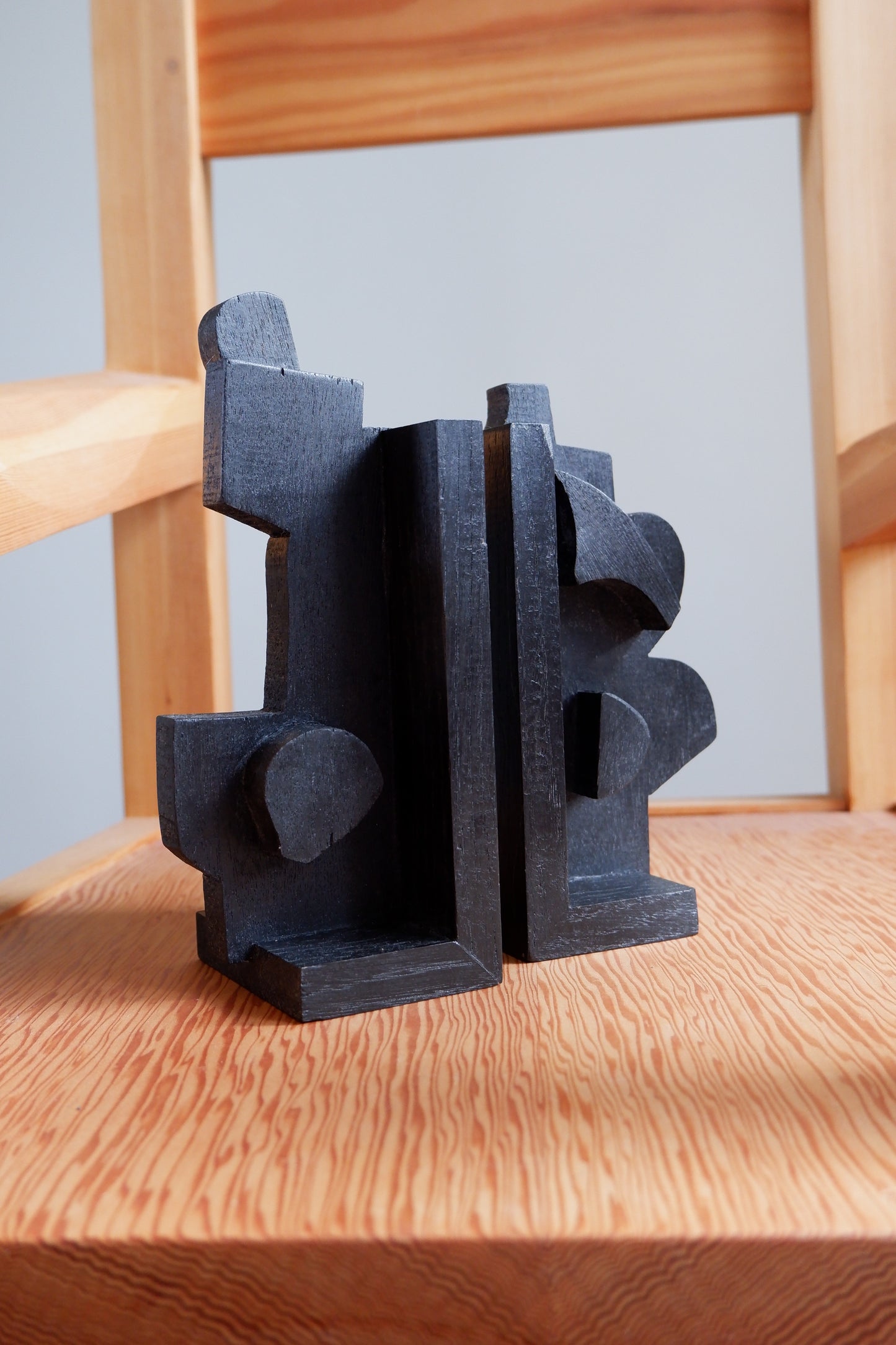 CUBIST BOOKENDS