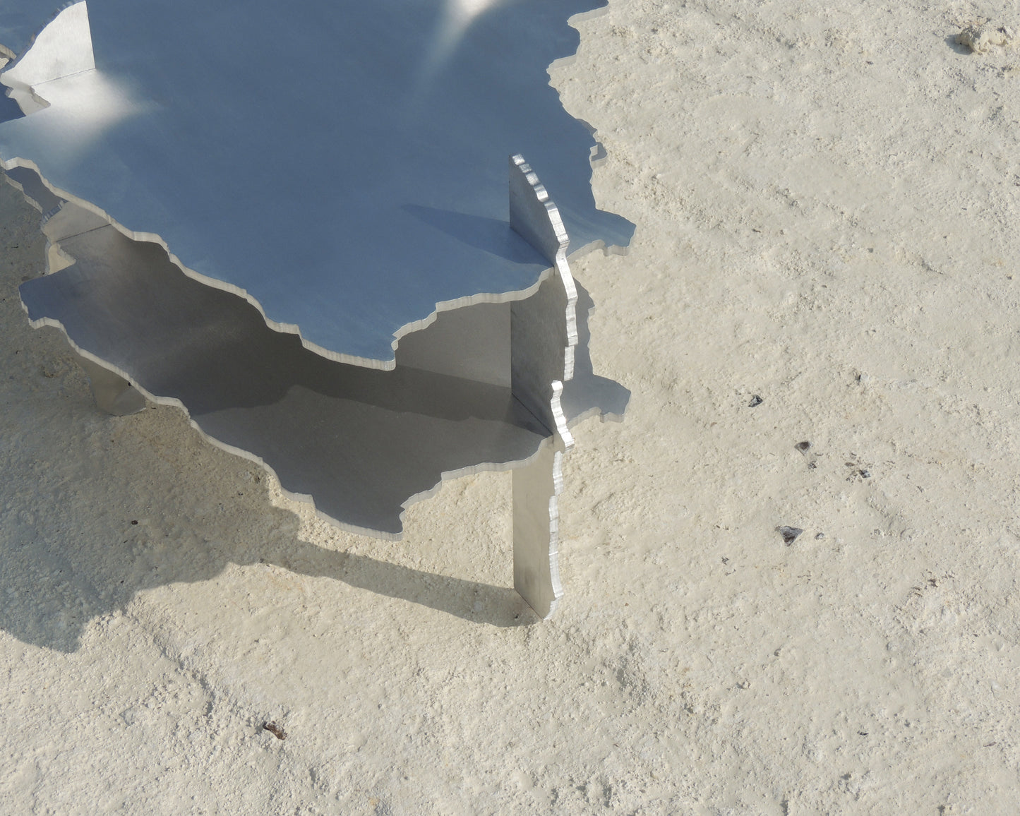 BEYDA COFFEE TABLE