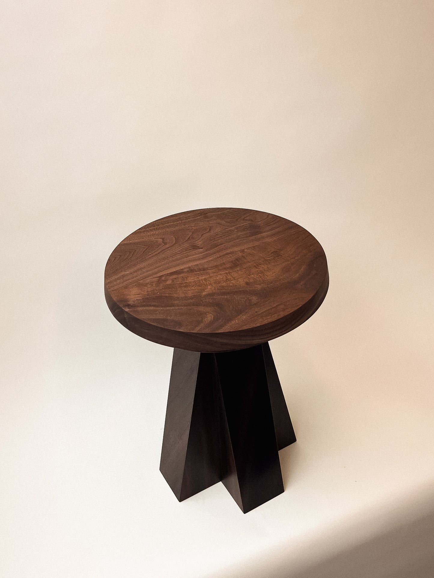 PRAETORIAN SIDE TABLE
