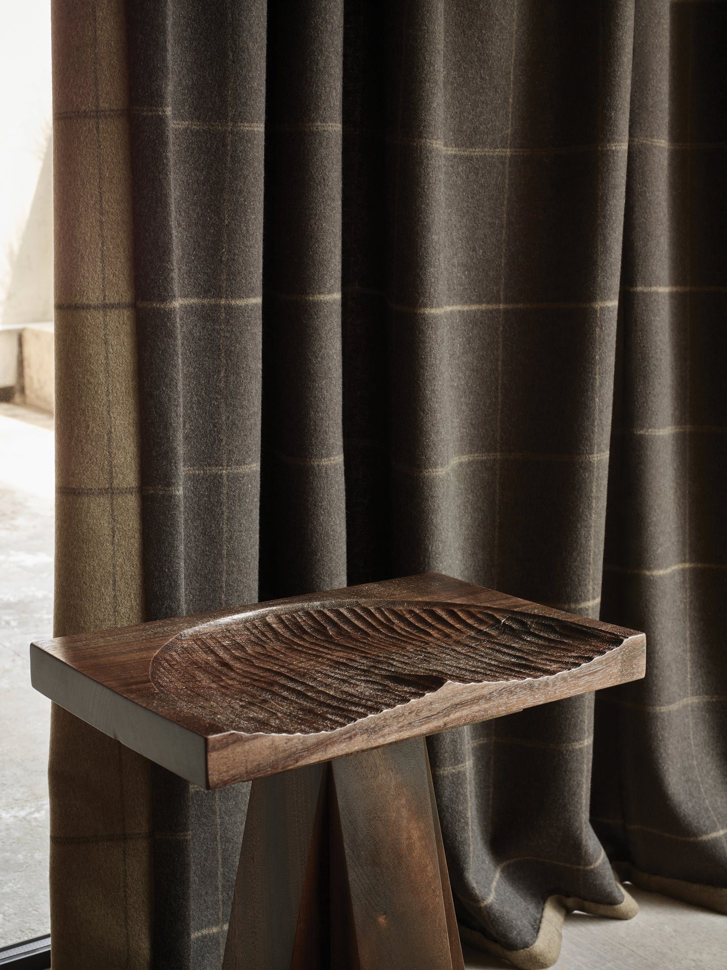 AK CARVED STOOL