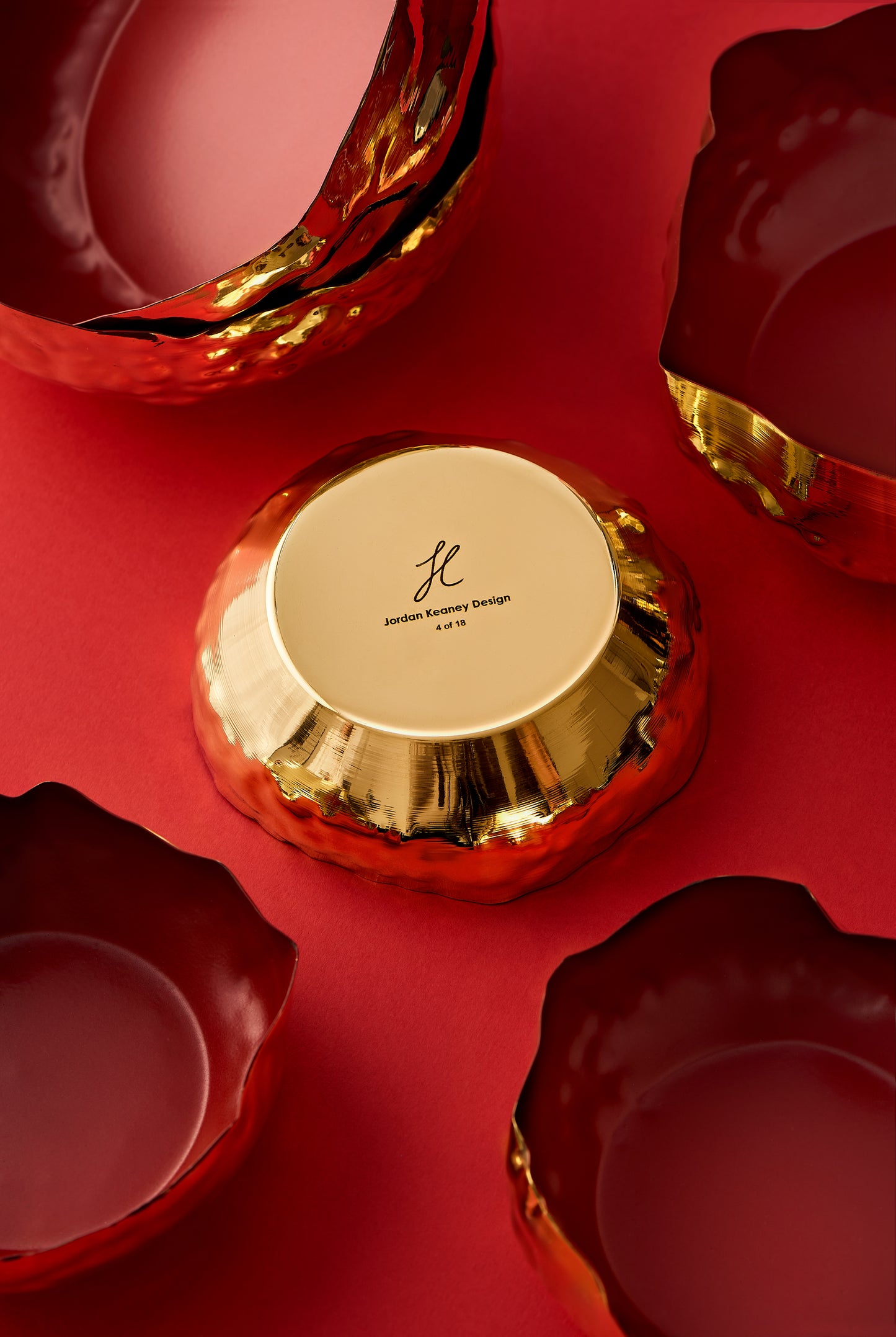 MEMENTO BOWL - RED BRASS
