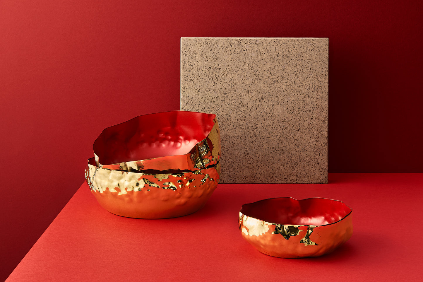 MEMENTO BOWL - RED BRASS