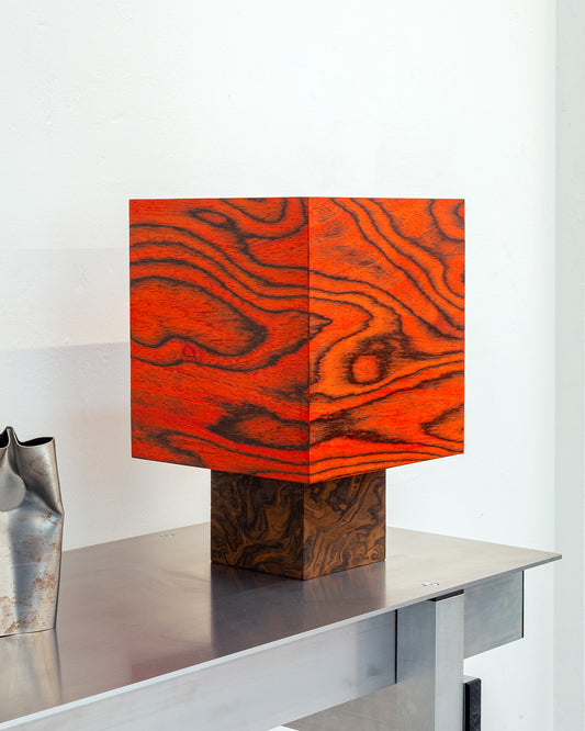 TOO CUBE LAMP
