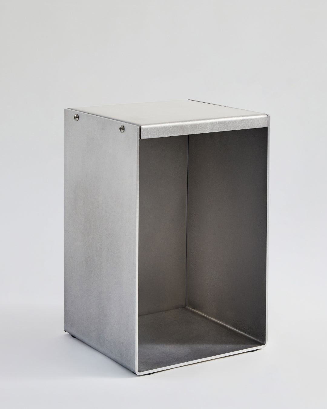 PENN METAL NIGHTSTAND - MEDIUM