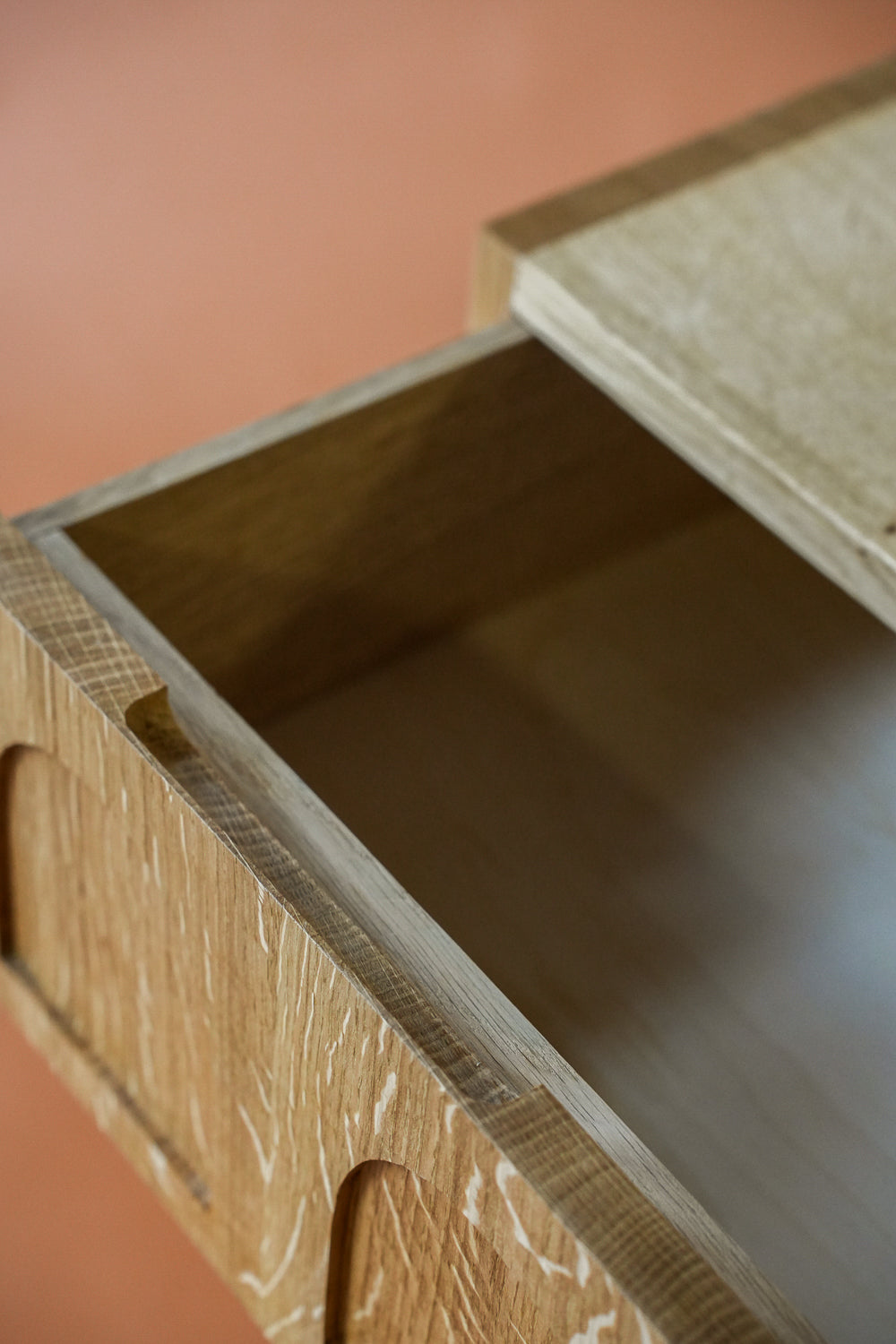 TERRACE SIDE TABLE