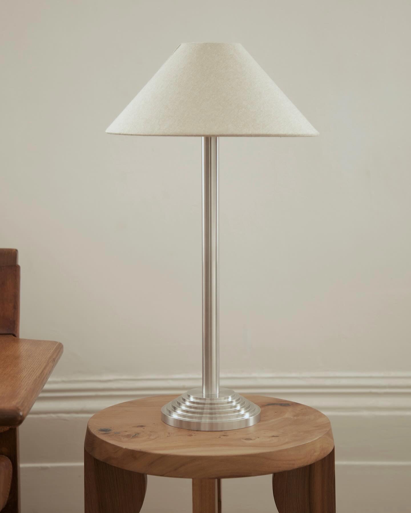 ALUMINIUM TIERED LAMP