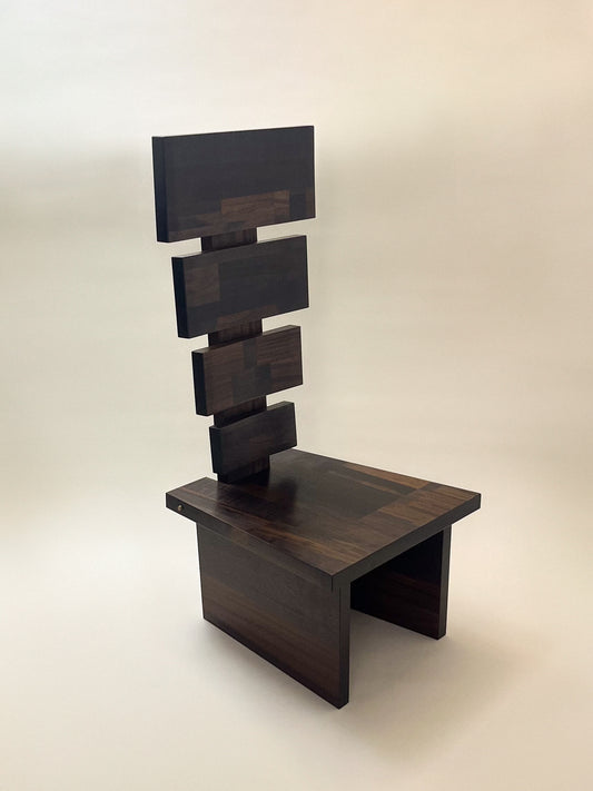 FRAGMENT LOW CHAIR