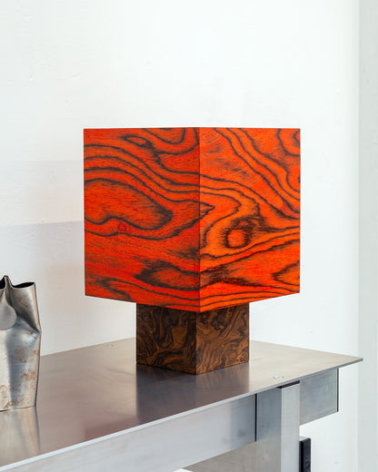 TOO CUBE LAMP