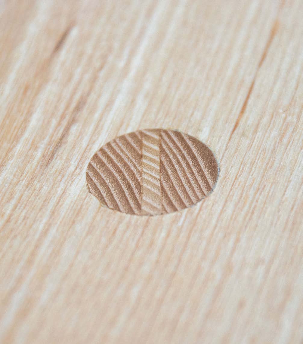 'T' STAKED STOOL